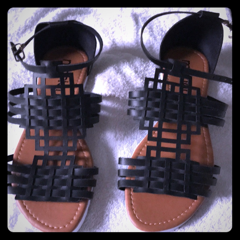 Brazilian “Mariana” sandals blk new